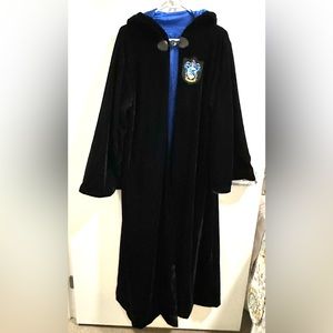 Harry Potter Ravenclaw hooded robe, velvet w/ blue satin lining juniors one size